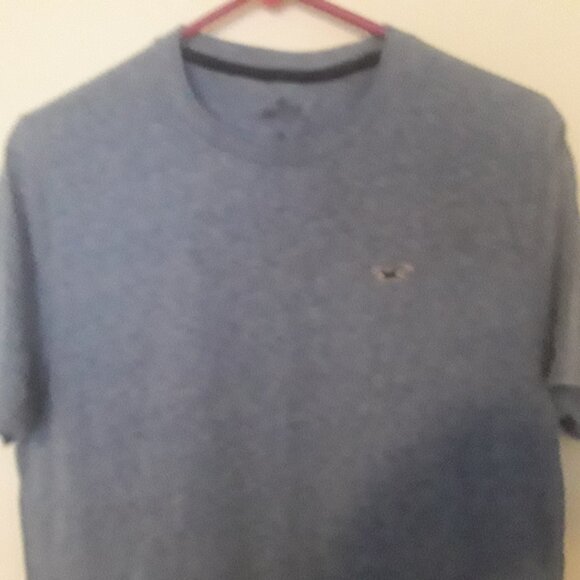 Mens Hollister Must Have Collection. Light and Dark Blue Mixed with White - Picture 2 of 4
